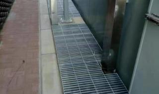 水沟盖板拆模技巧 排水沟盖板生产厂家